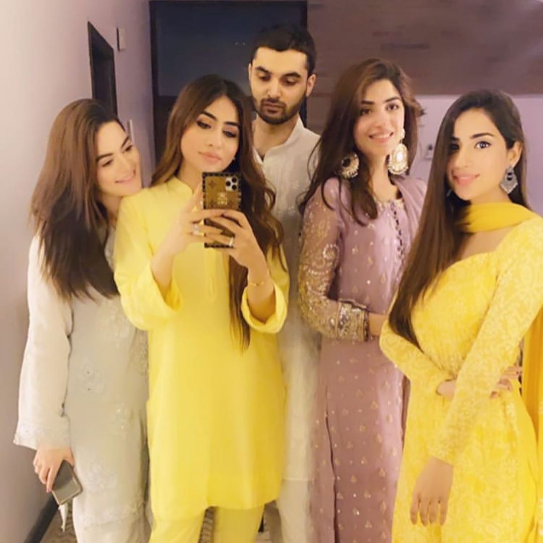 Kinza Hashmi, Saboor Aly and Minal Khan Eid Gathering With Friends