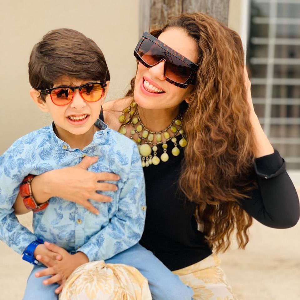 Sadia Faisal Beautiful Latest Pictures with Her Son