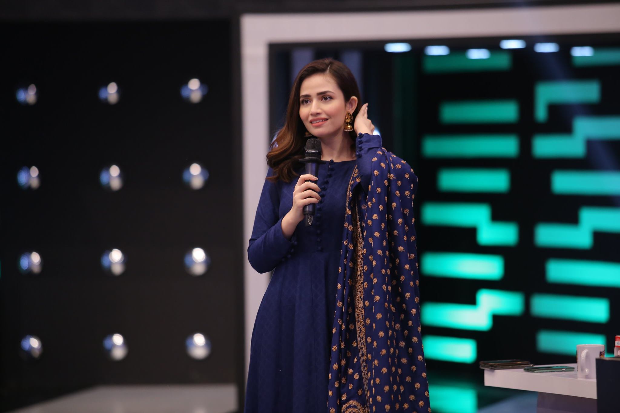 Sana Javed Beautiful Clicks from Jeeto Pakistan League