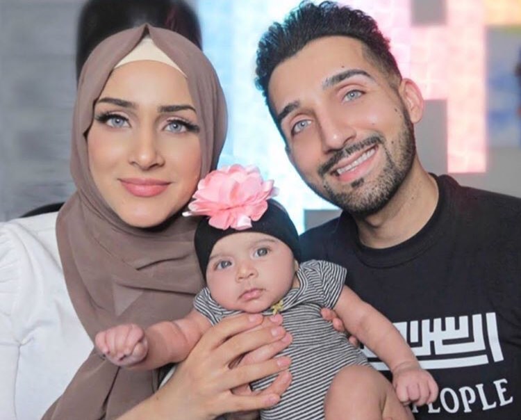 Sham Idrees with Wife Froggy and New Born Baby Girl