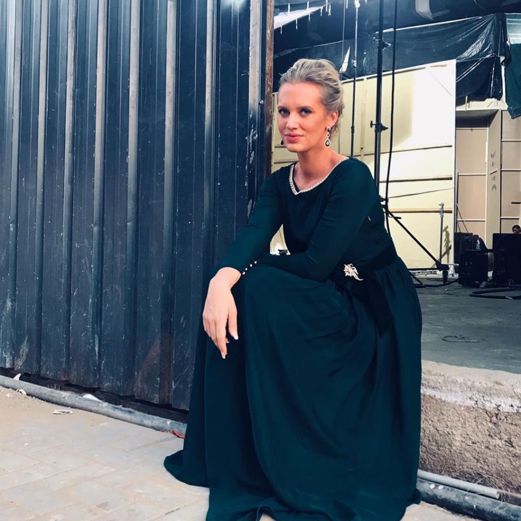 Shaniera Akram Shares Glimpse From Upcoming Movie