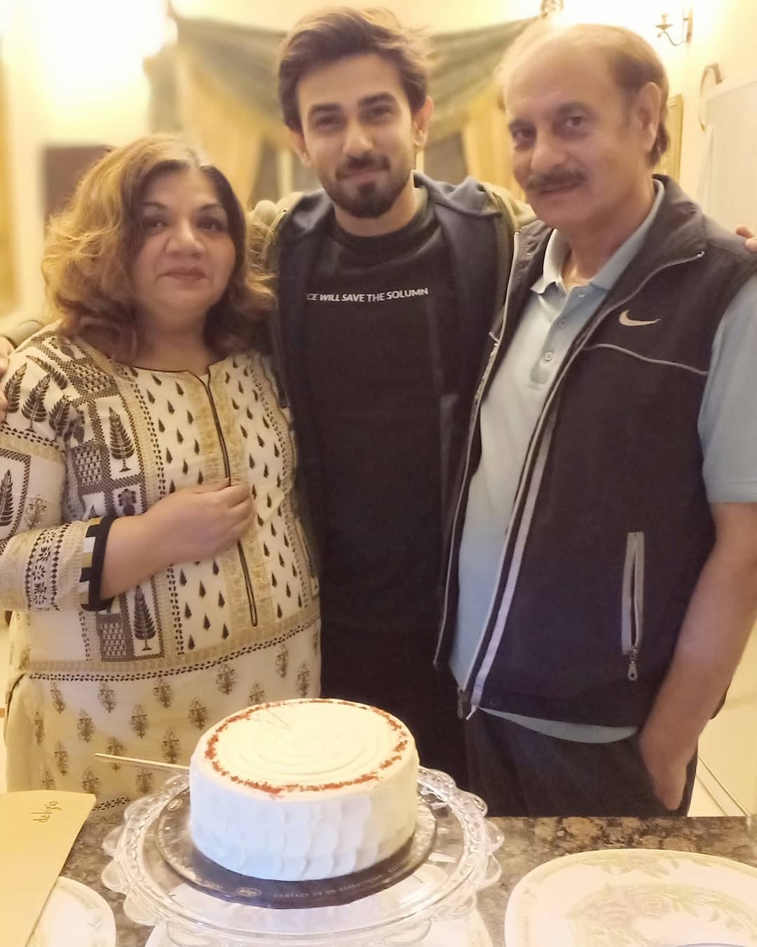 Ali Ansari with his Mother and Sister - Latest Pictures