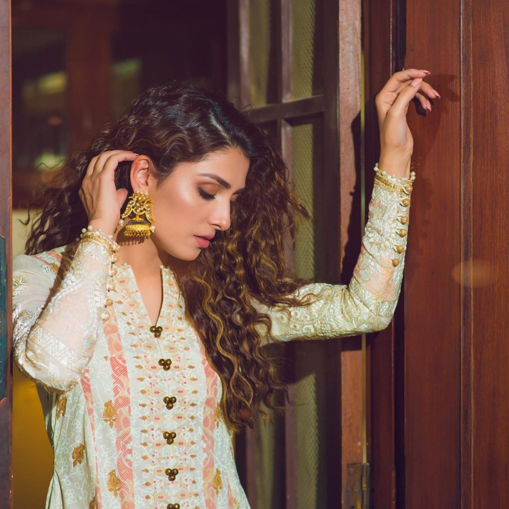 40 Fabulous Eastern Dresses of Ayeza Khan - 2020