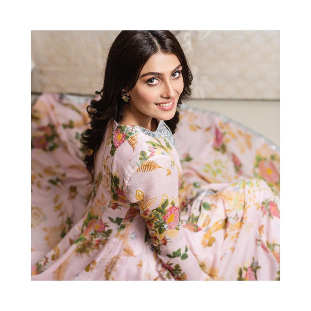 40 Fabulous Eastern Dresses of Ayeza Khan - 2020