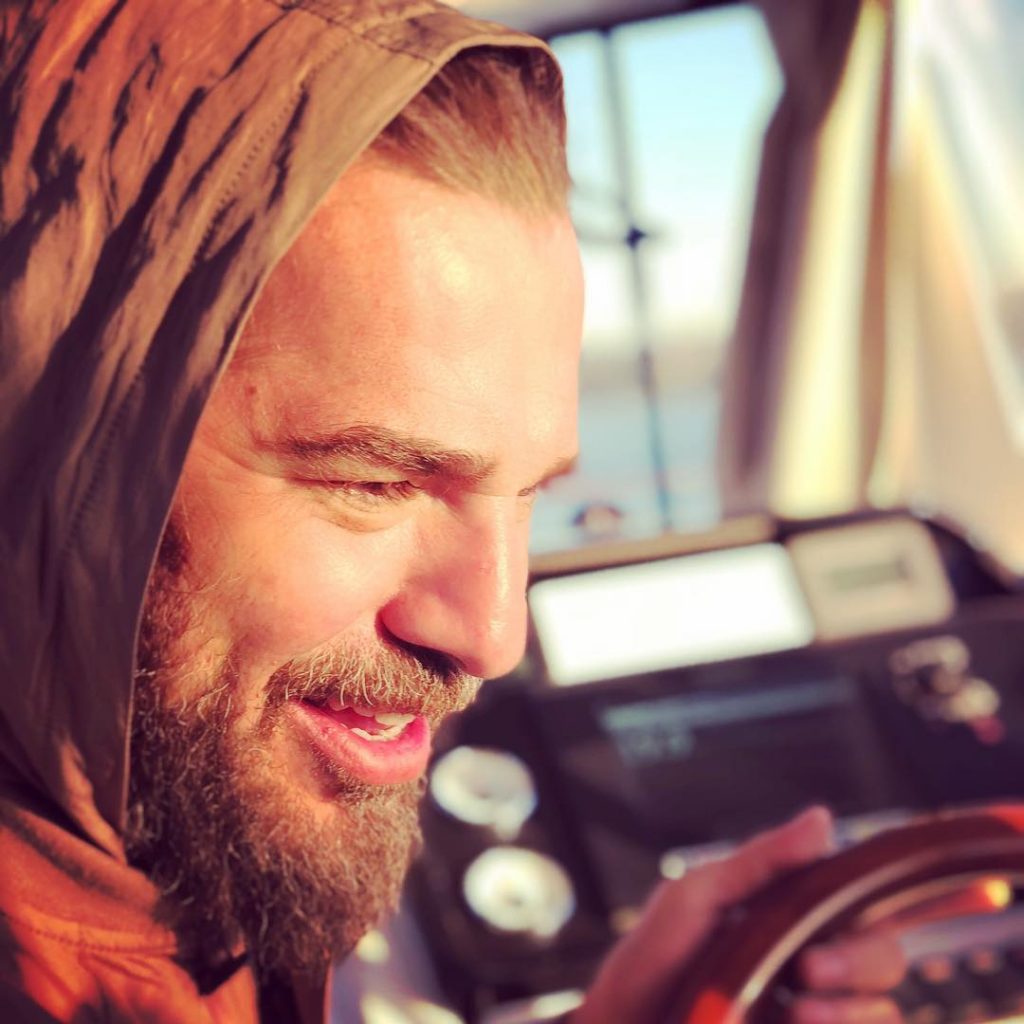 Coolest Pictures of the Ertugrul Star Engin Altan Düzyatan 