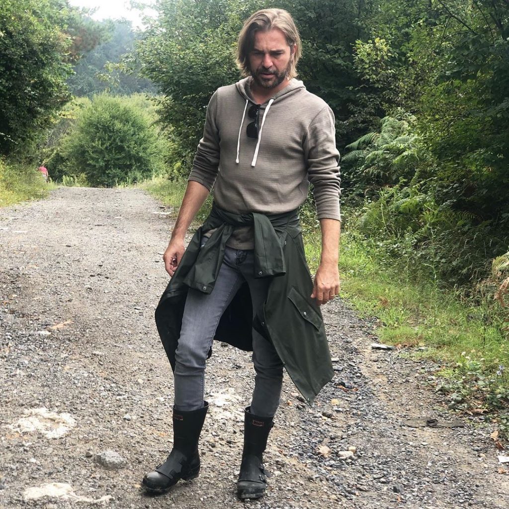 Coolest Pictures of the Ertugrul Star Engin Altan Düzyatan 