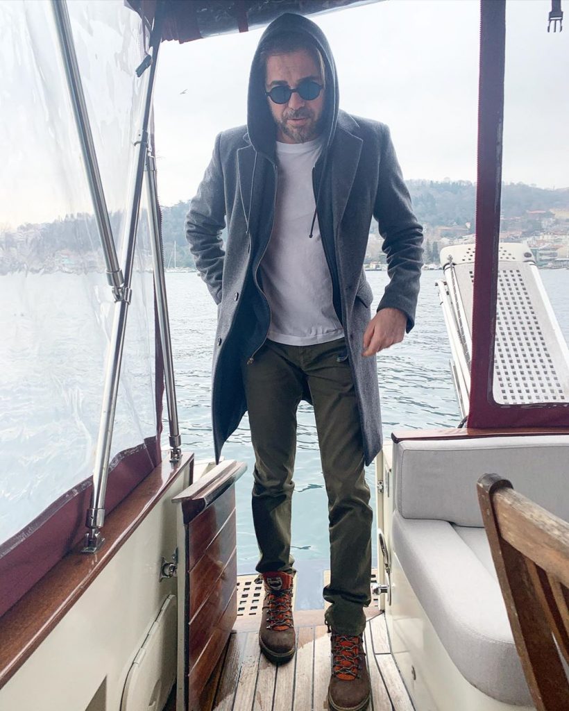 Coolest Pictures of the Ertugrul Star Engin Altan Düzyatan 