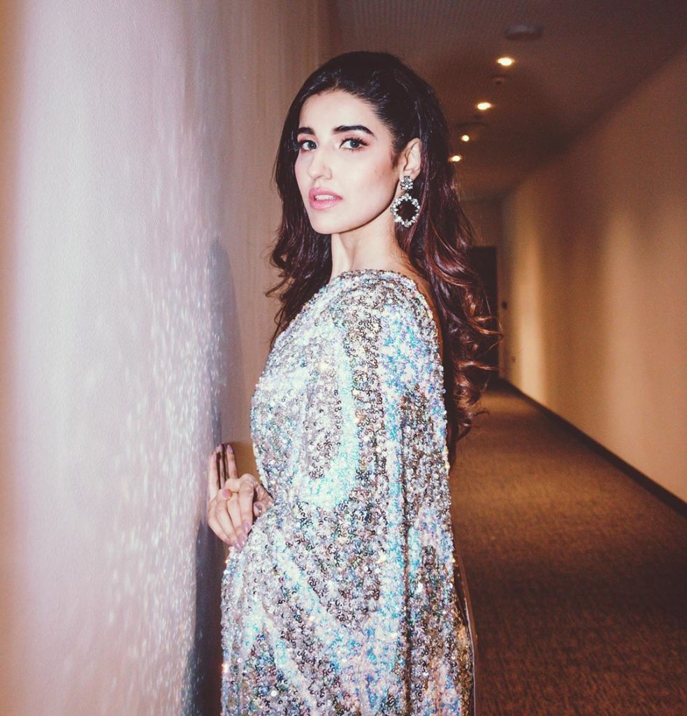 Graceful Eastern Dresses Hareem Farooq Has Ever Carried