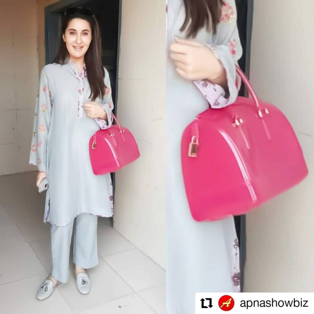 Best Elegant Dresses of Shaista Lodhi