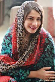 Beautiful Pictures of Neelum Munir in Hijab