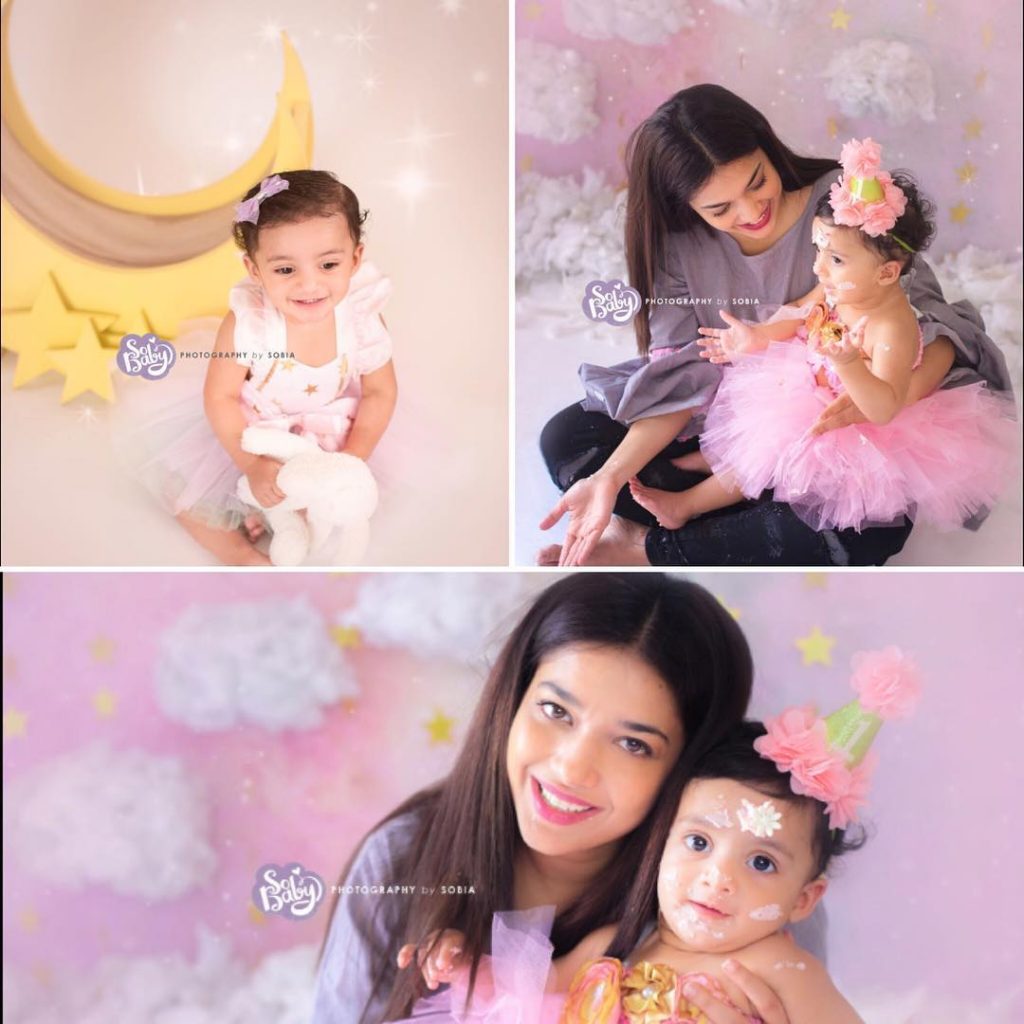 Beautiful Pictures of Sanam Jung with Her Daughter