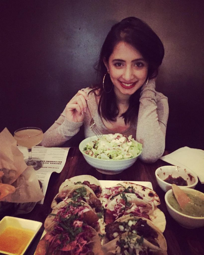 Komal Aziz Khan is an Absolute Food Lover – Here is Why