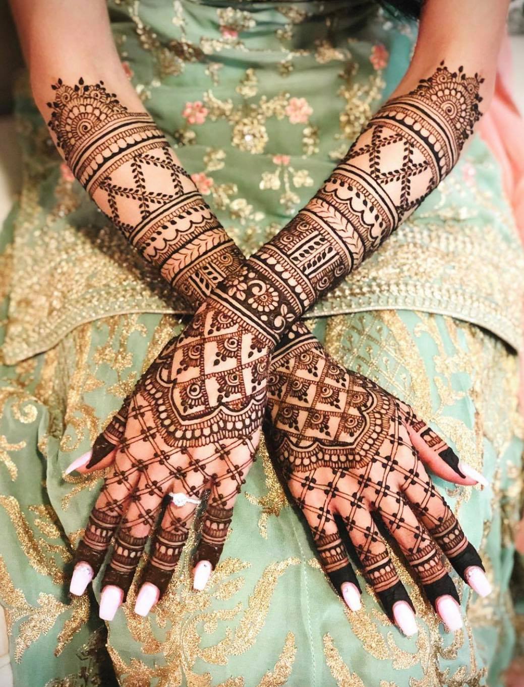 Mehndi Designs For Eid 2020