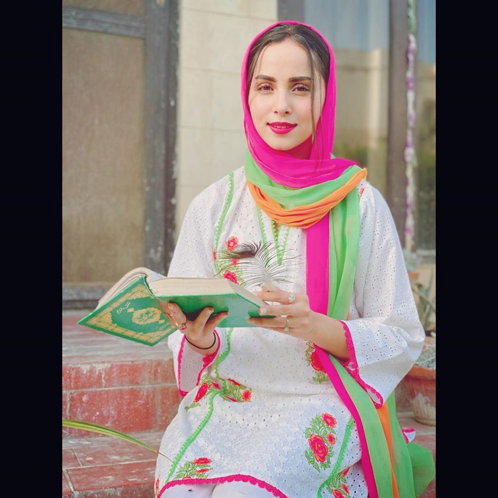 The Holy Side of Nimra Khan – Beautiful Pictures