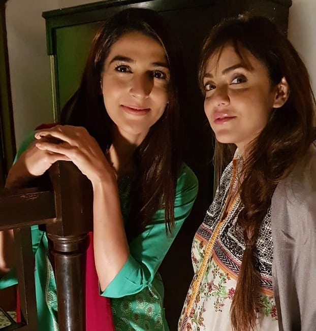 Cute Pictures of Nadia Khan with Friends at Work