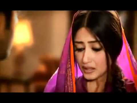 Sajal Aly Old Drama Looks - Top 10