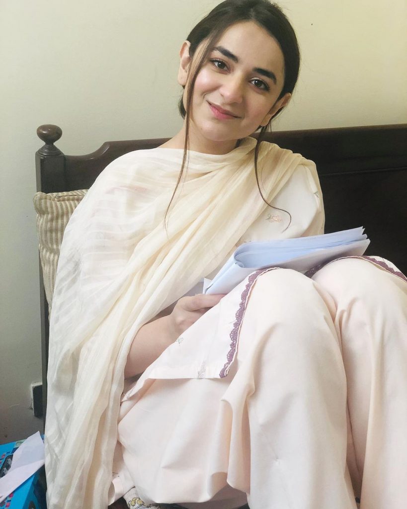 Cute Pictures of Yumna Zaidi in Which She Looks Younger Than Her Age