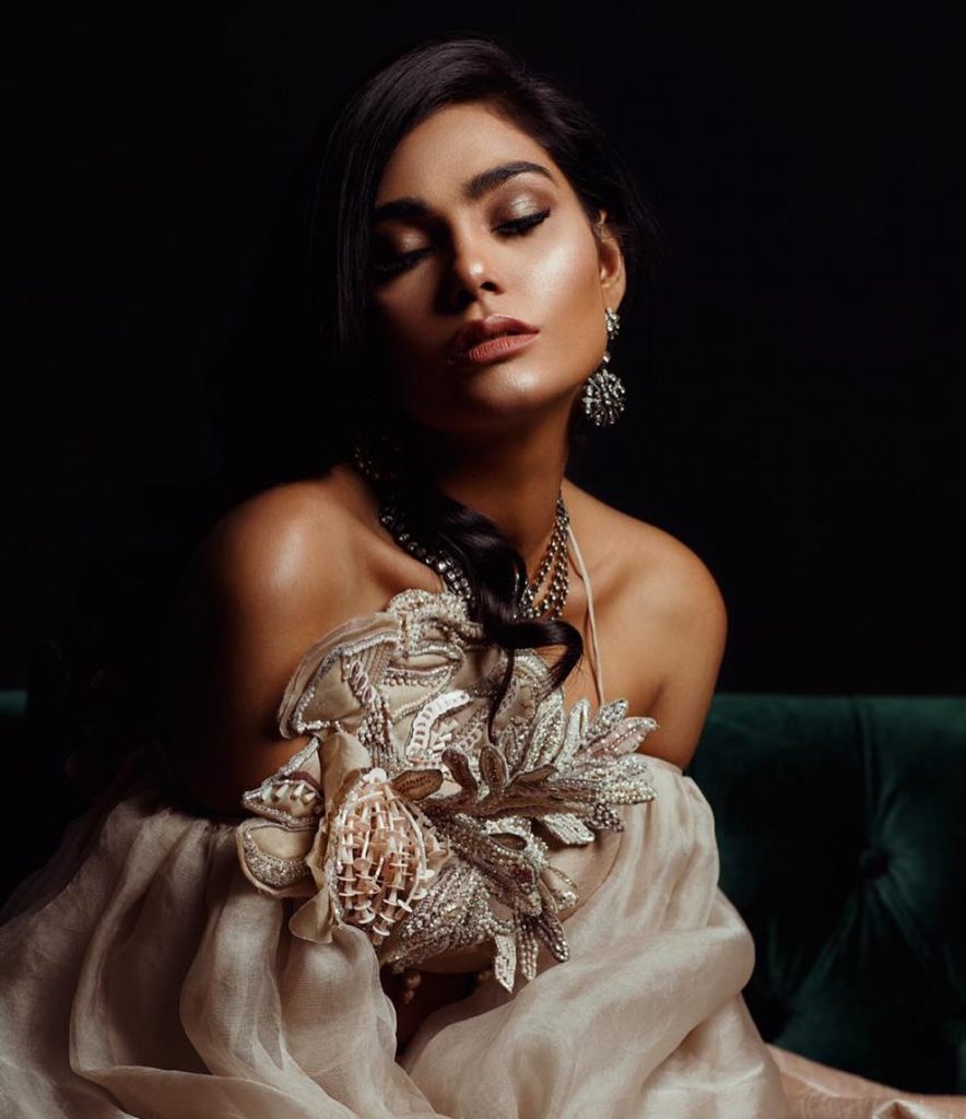 Knowing All about Zara Abid – The Model Who Escape Death