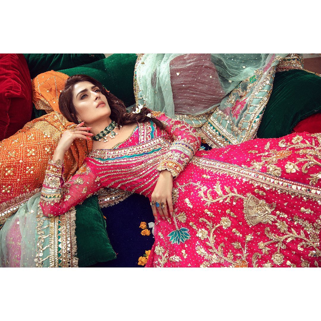 Ayeza Khan Beautiful Latest Bridal Photo Shoot for Warda Qutub Khan