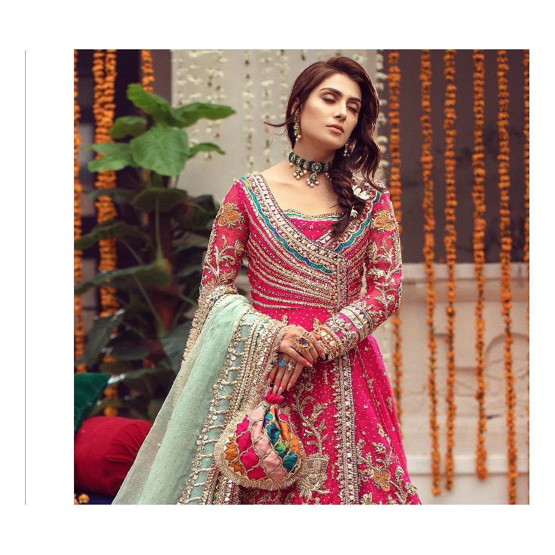 Ayeza Khan Beautiful Latest Bridal Photo Shoot for Warda Qutub Khan