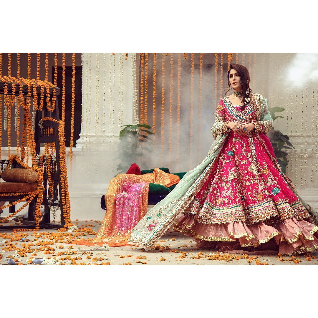 Ayeza Khan Beautiful Latest Bridal Photo Shoot for Warda Qutub Khan