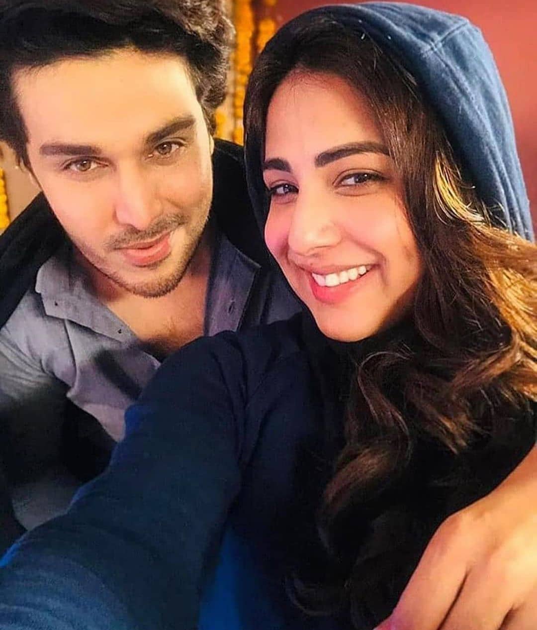 BTS Pictures of Ahsan Khan, Hina Altaf and Ushna Shah Drama ”Bandhay Ek Dour Se”