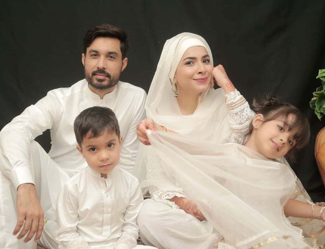 Beautiful Clicks of Dua Malik with her Family