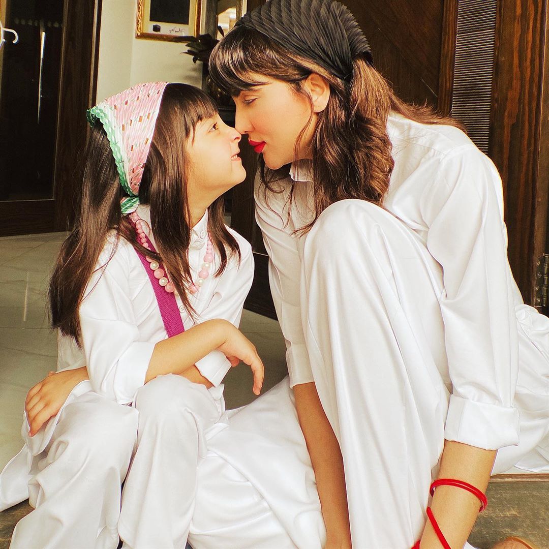 Cute Pictures of Actress Fiza Ali with her Daughter in White Dress