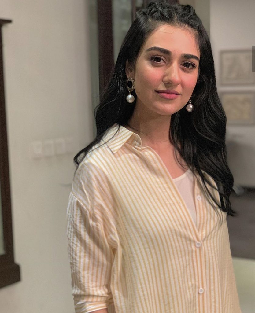 Sarah Khan Looking Ethereal In Her Latest Photo Shoot