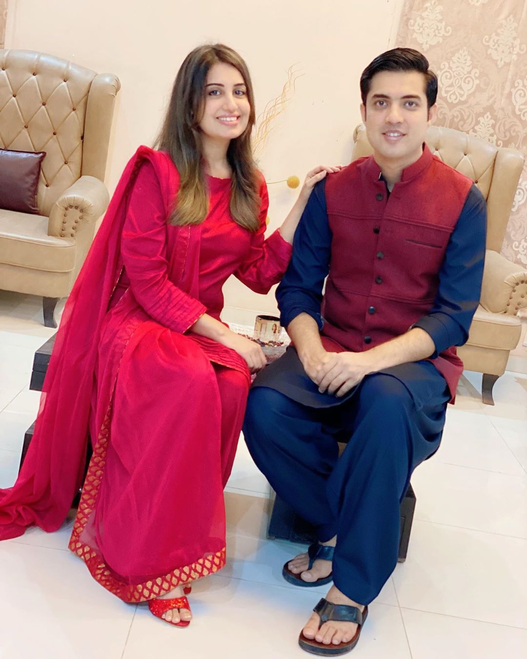 Iqrar ul Hassan Latest Pictures with his Wife Farah Iqrar