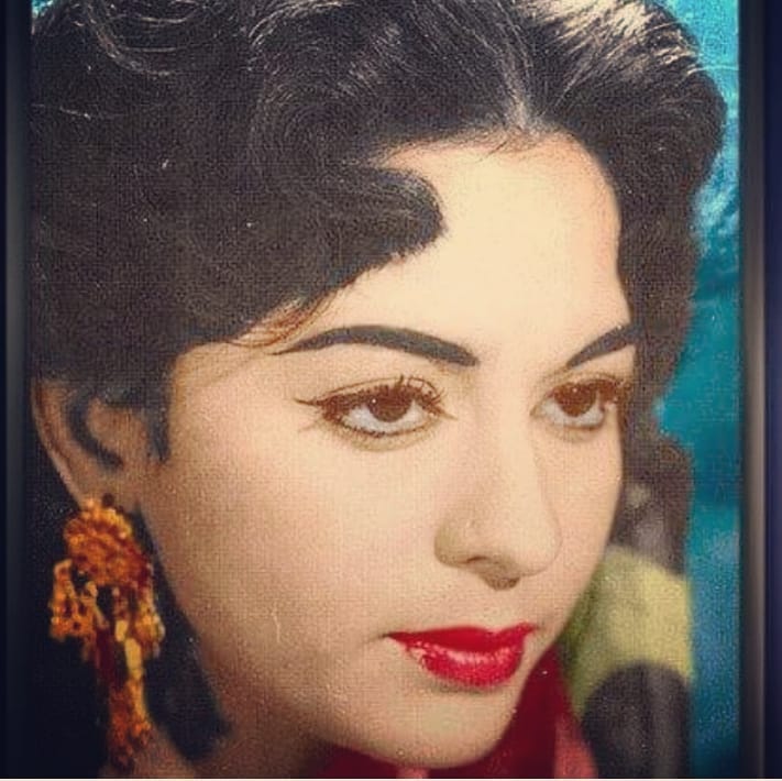 Legendary Star Sabiha Khanum Passed Away
