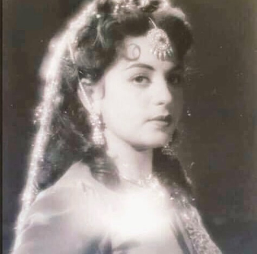 Legendary Star Sabiha Khannum Passed Away 17