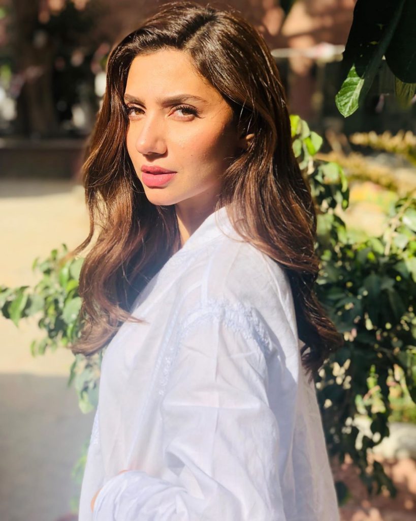 Mahira Khan's Opinion On Poor Girls Getting Work In Showbiz