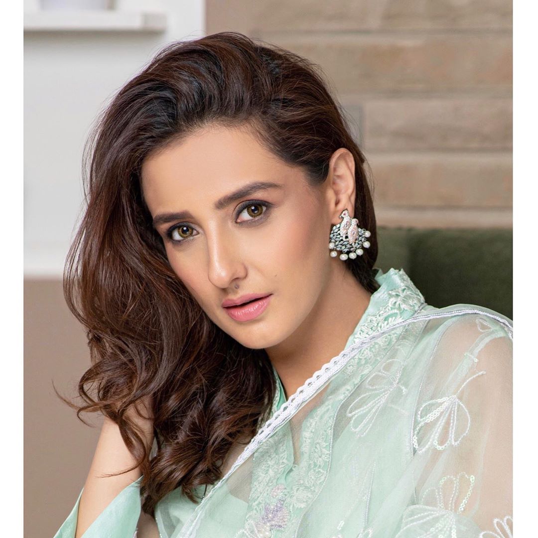 Actress Momal Sheikh Latest Beautiful Photoshoot