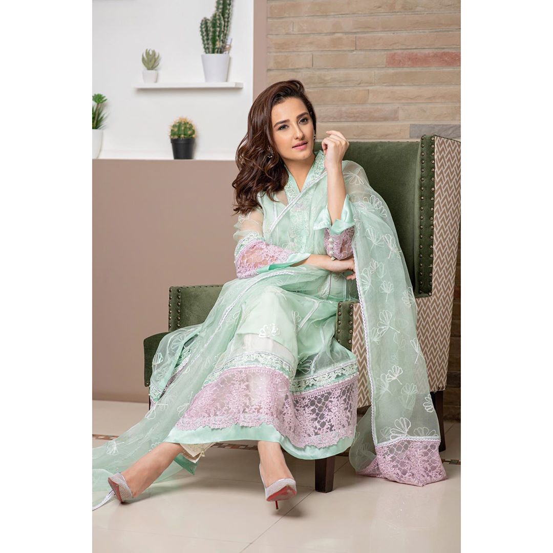 Actress Momal Sheikh Latest Beautiful Photoshoot