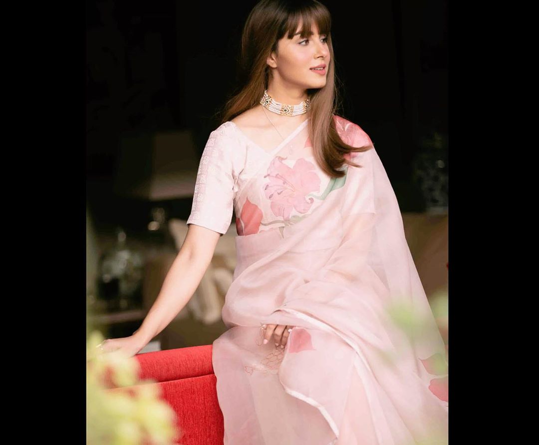 Nimra Khan is Looking Gorgeous in Her New Look