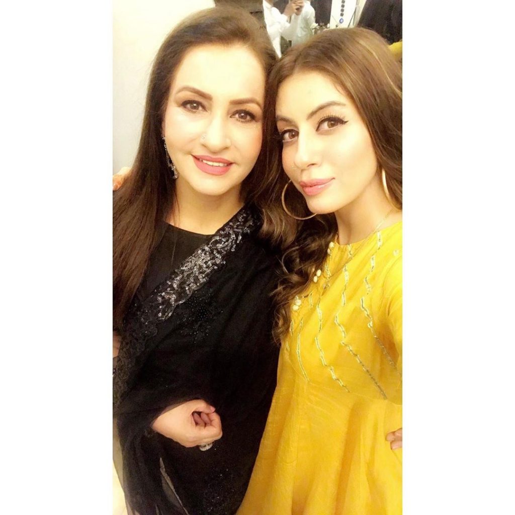 Saba Faisal And Daughter's Adorable Pictures
