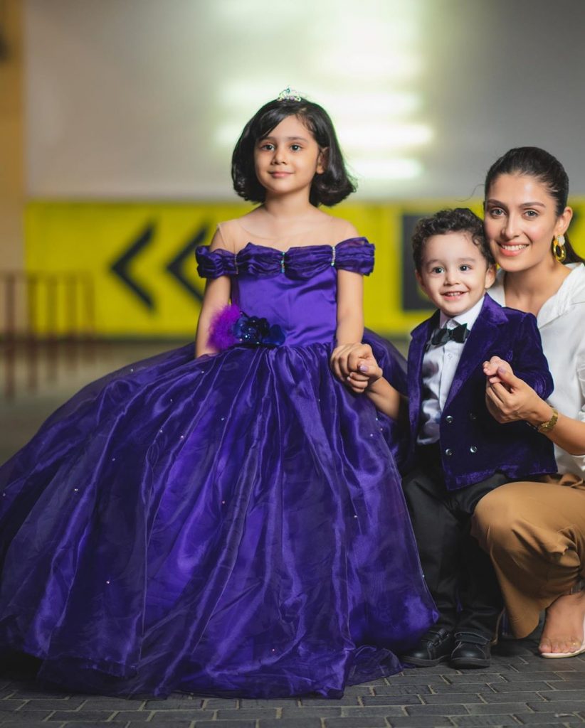 Ayeza Khan Is A Super Mom And Here's Why