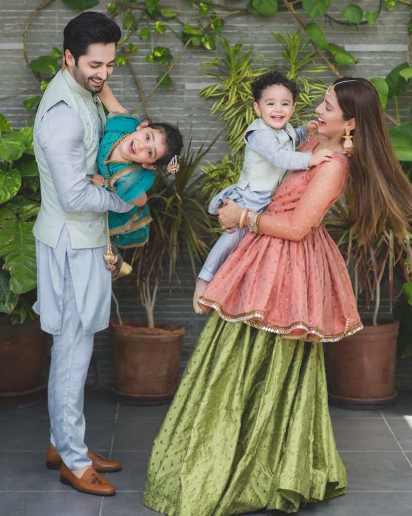 Ayeza Khan Is A Super Mom And Here's Why
