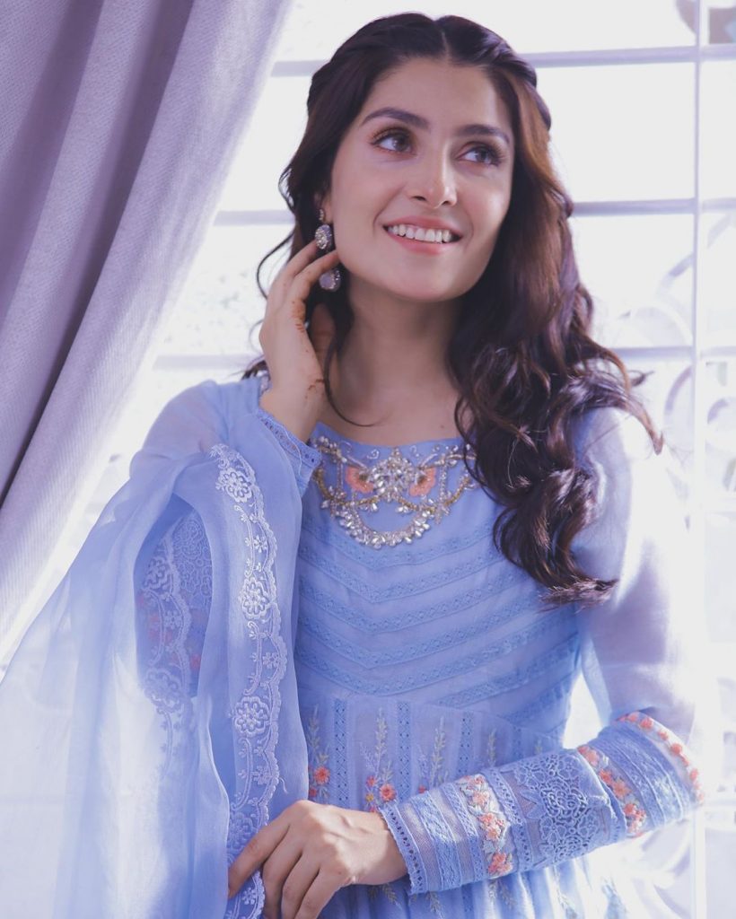Beautiful Clicks of Ayeza Khan in Graceful Frocks