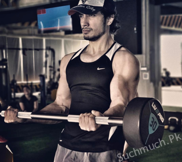 Latest Pictures of Ali Zafar in Gym
