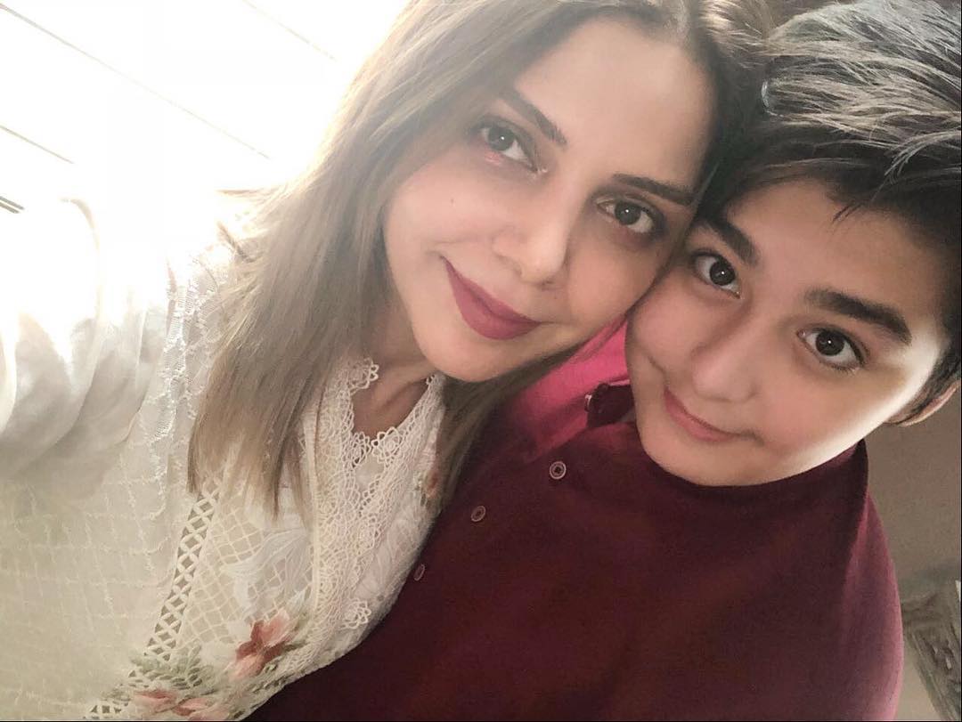 Hadiqa Kiani Latest Beautiful Clicks with her Son