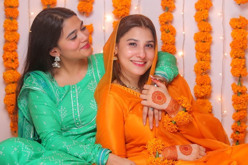 New Beautiful Clicks from Hina Altaf Wedding