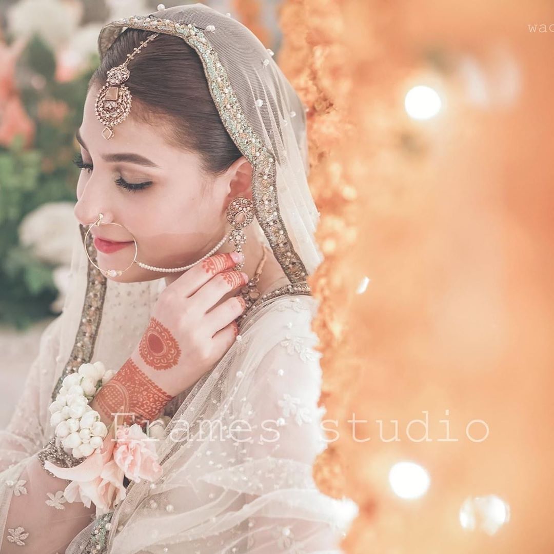 New Beautiful Clicks from Hina Altaf Wedding