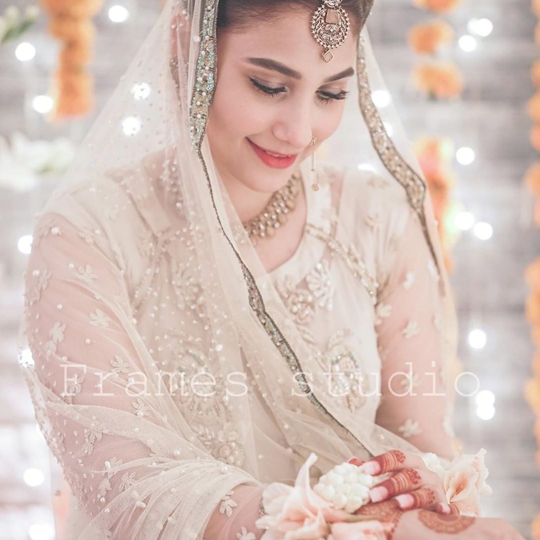 New Beautiful Clicks from Hina Altaf Wedding