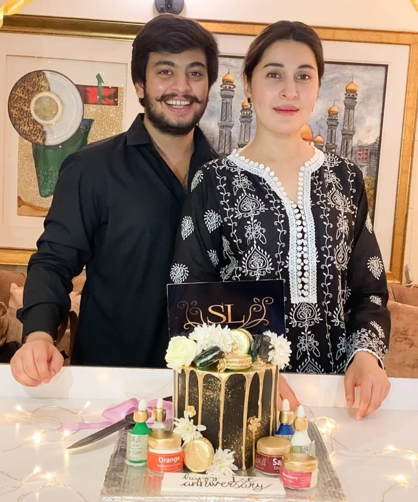 Lovely Pictures of Shaista Lodhi with her Immediate Family
