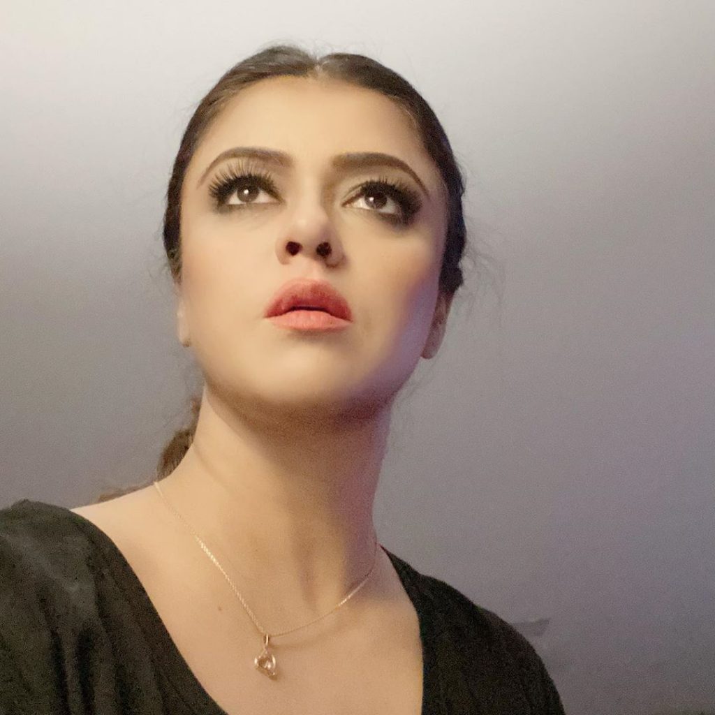 25 Best Selfies of Maria Wasti That You Should Have a Look At