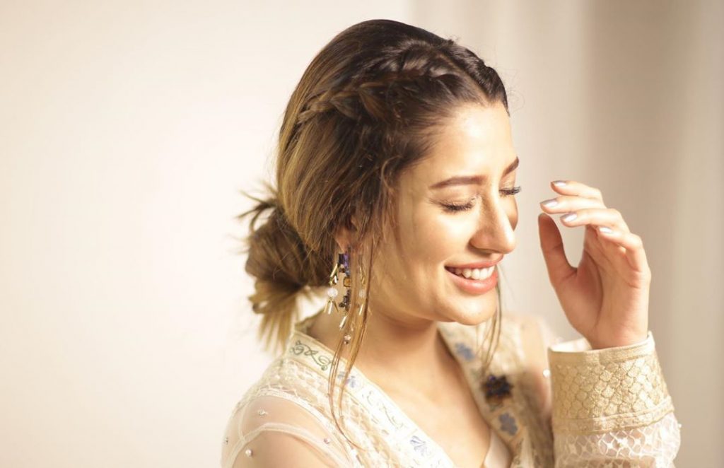 These Sharmeeli Pictures of Mehwish Hayat Will Melt Your Heart