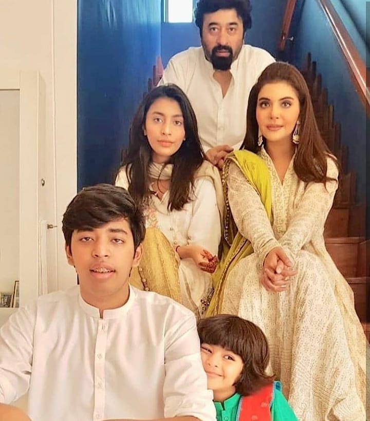 Nida and Yasir Nawaz Latest Clicks with their Kids