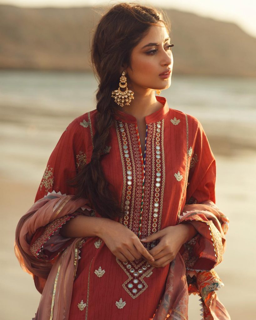Classical Photoshoot of the Beautiful Sajal Aly in Eastern Attire